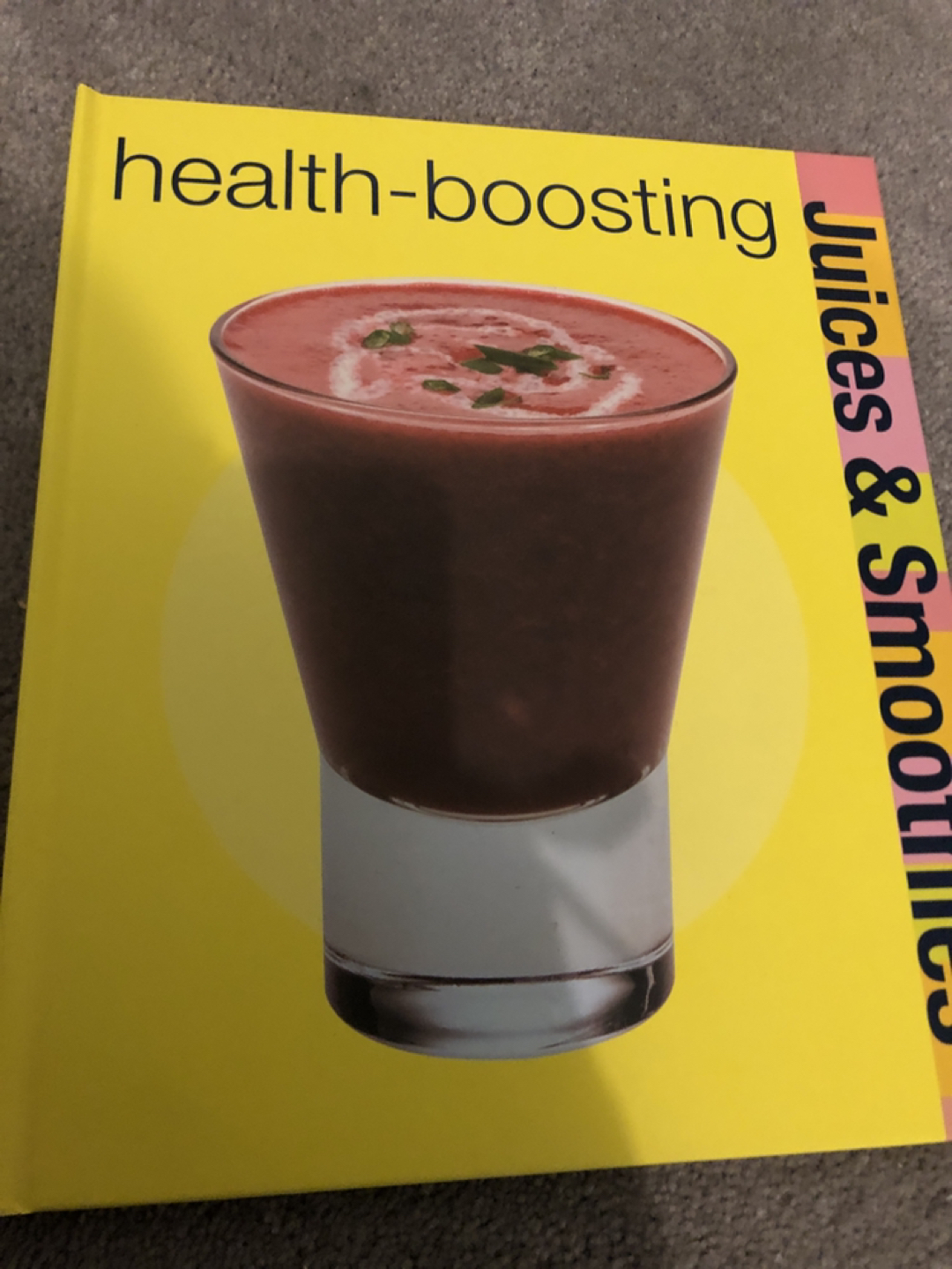 Smoothie and juicing books image indicator(4)