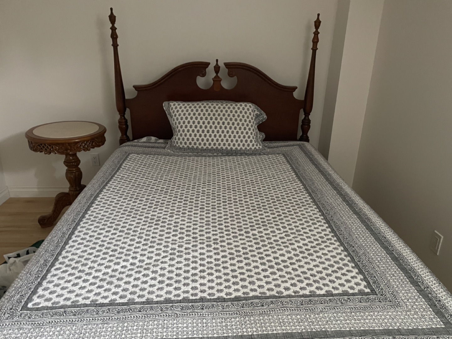 Queen Bed & Mattress For Sale - photo 2