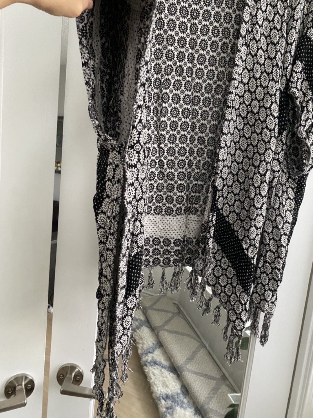 Urban outfitters* poncho / scarf image indicator(3)