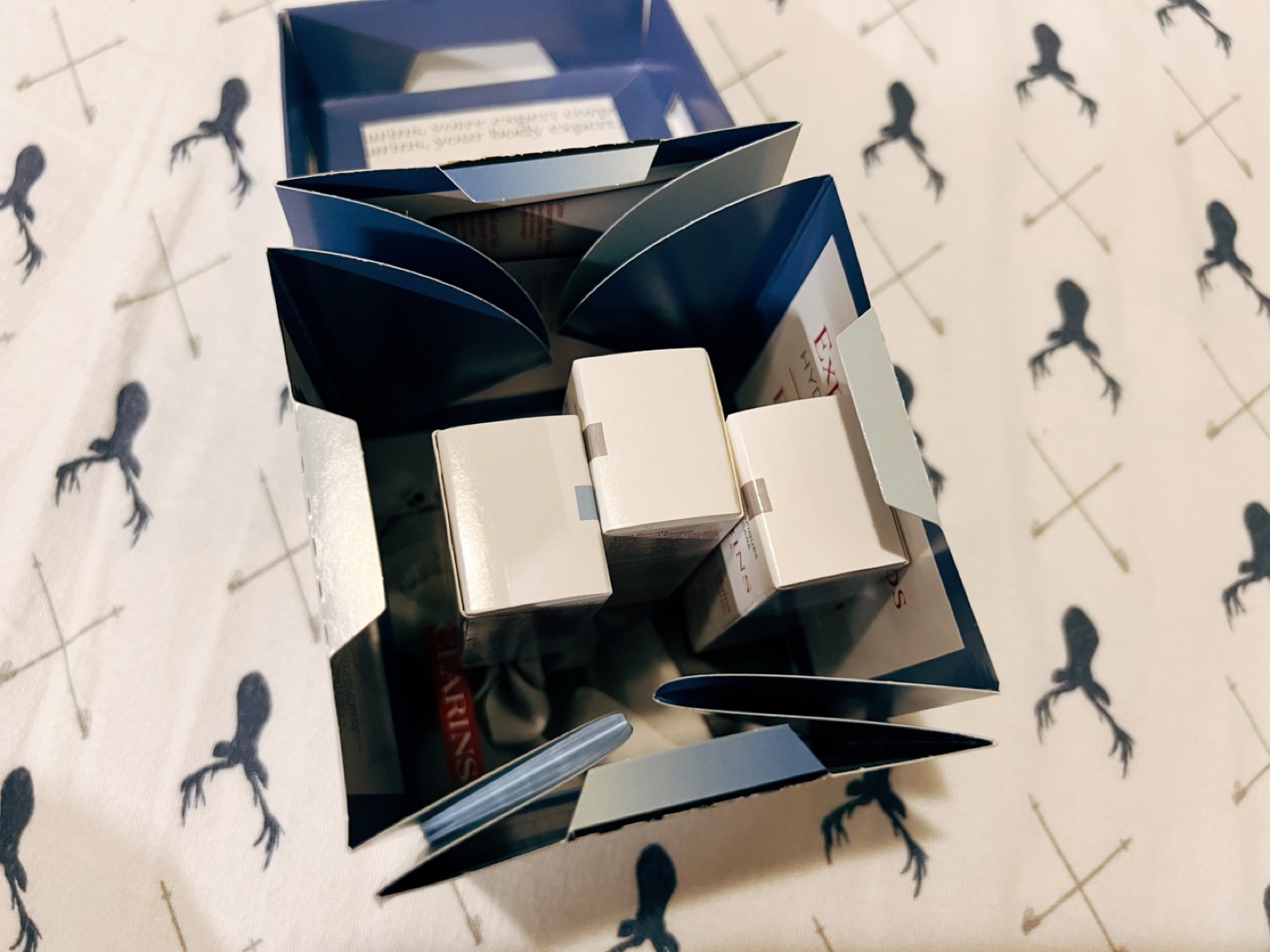 Clarins Expert Corps Hydration travel set Brand New image indicator(3)