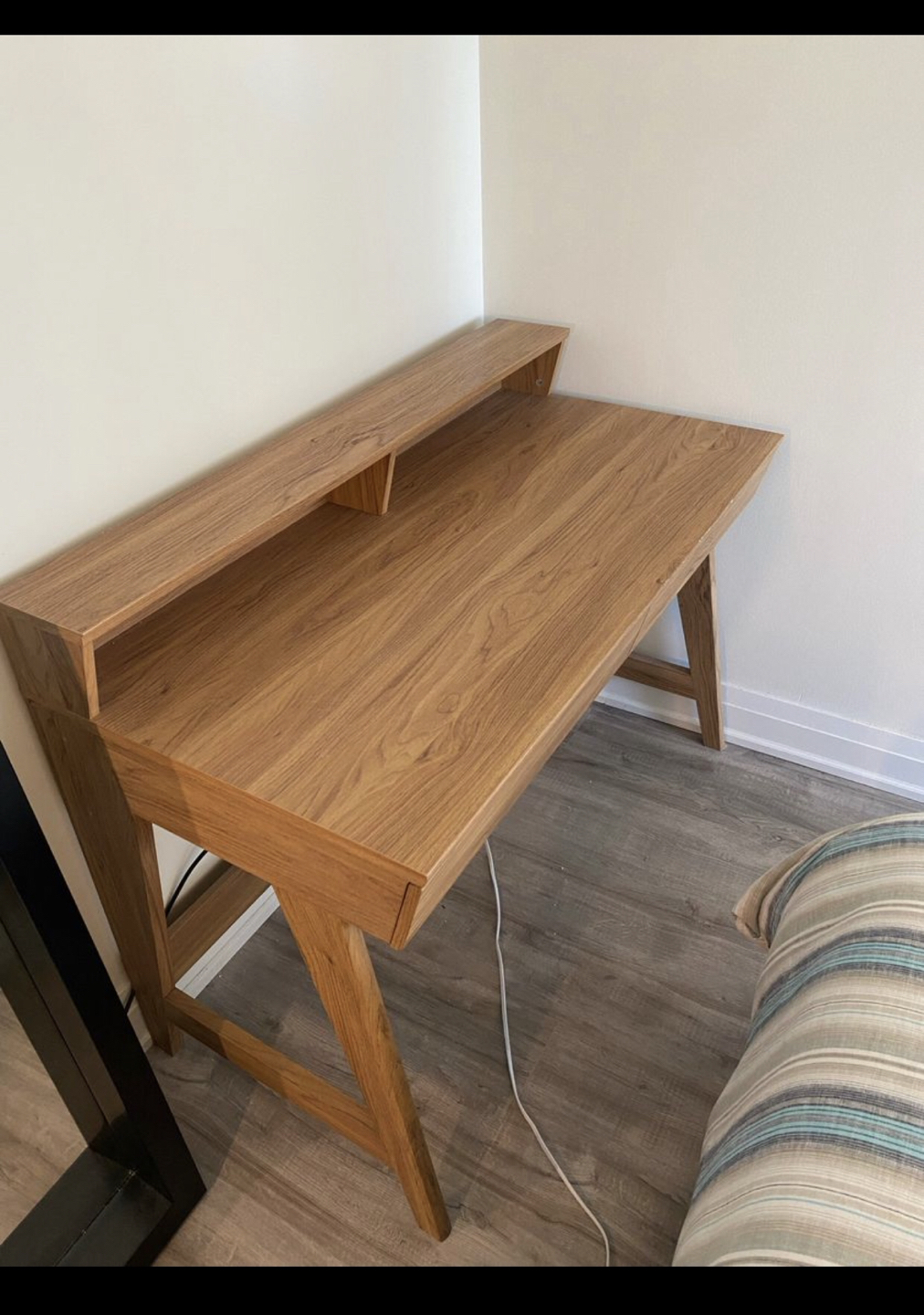 Structube Bagus Desk