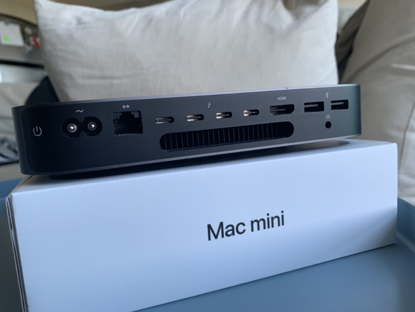 Mac Mini 2018 - 3.0GHZ / i5 / 6-Core / 16GB / 256GB - photo 3