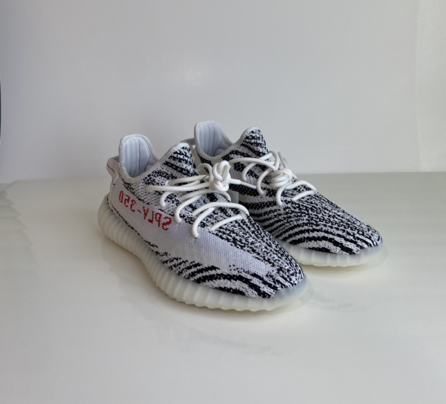 Yeezy 350 ‘Zebra’ - Size 9.5 thumbnail