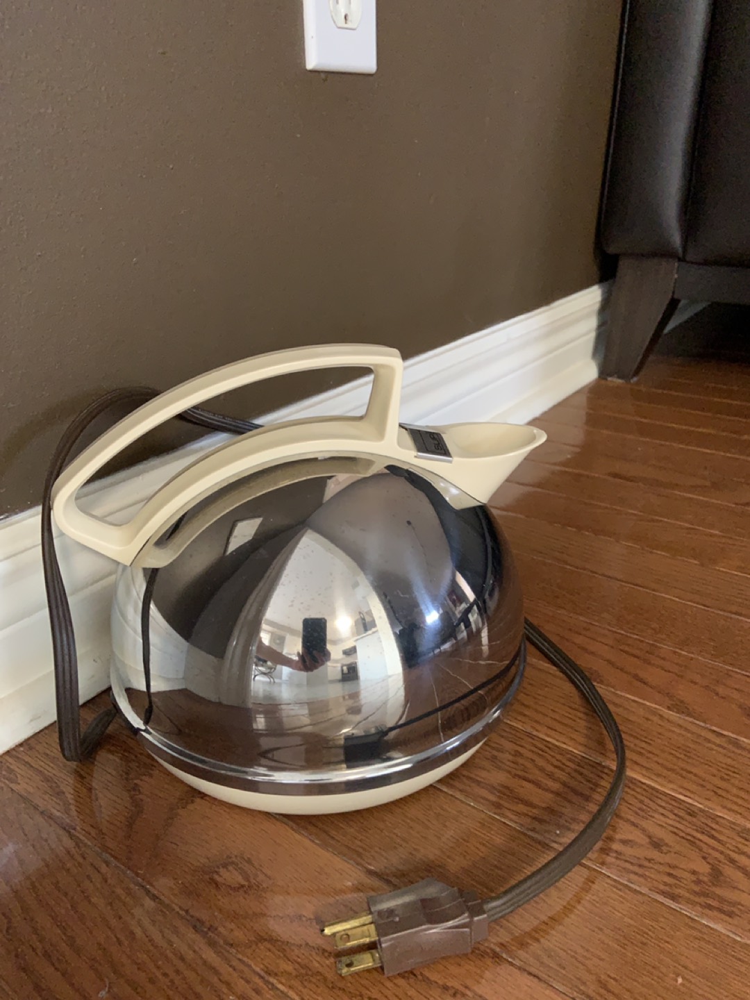 Plug In Kettle