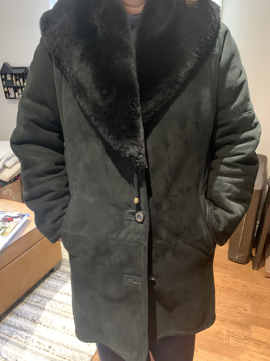 Womens shearling coat - size 44 (14)