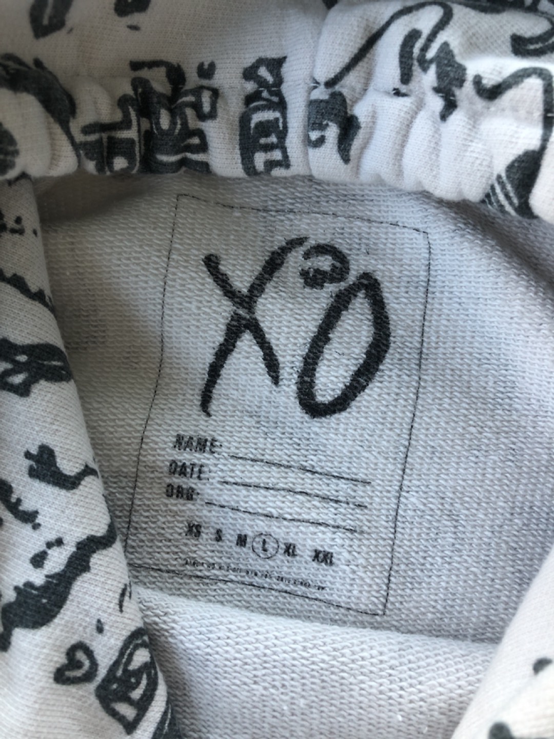The Weeknd hoodie - authentic image indicator(2)