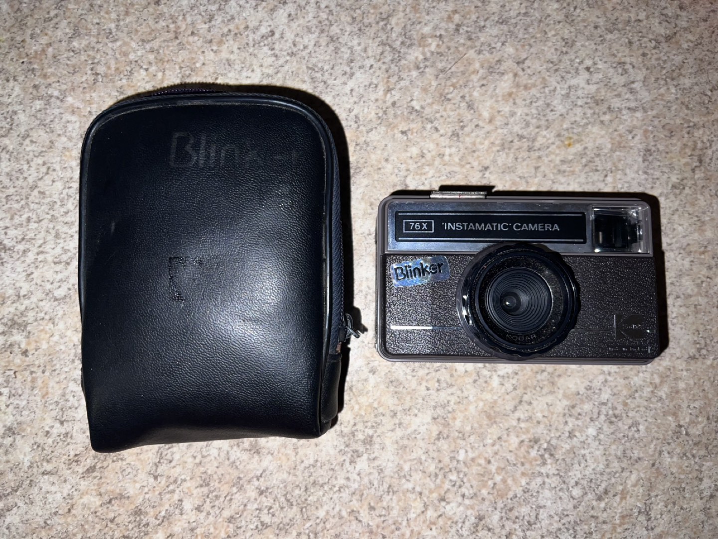 Vintage film camera image indicator(3)