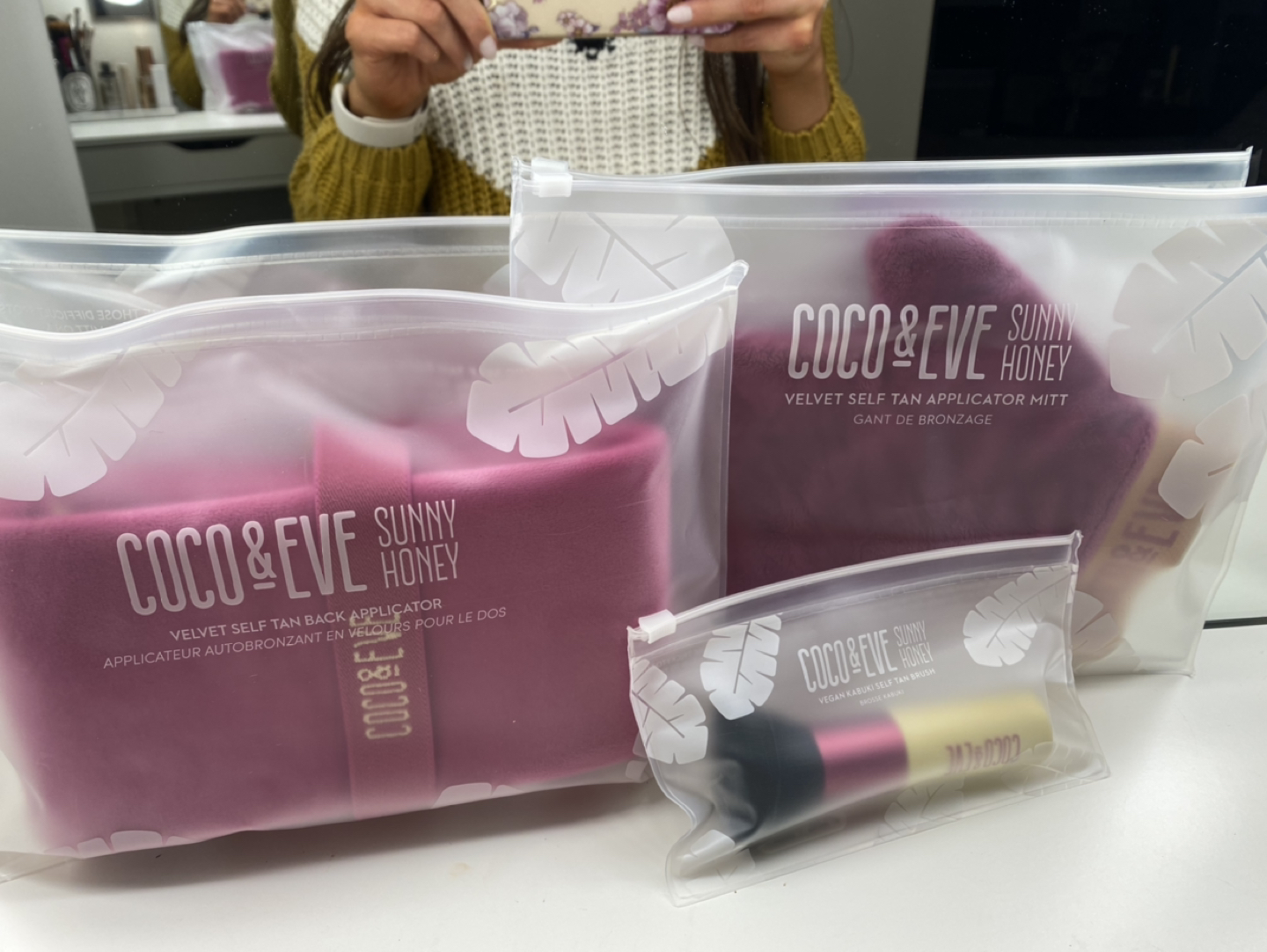 New Coco & Eve Tanning Mitt, Back application and Face Brush thumbnail