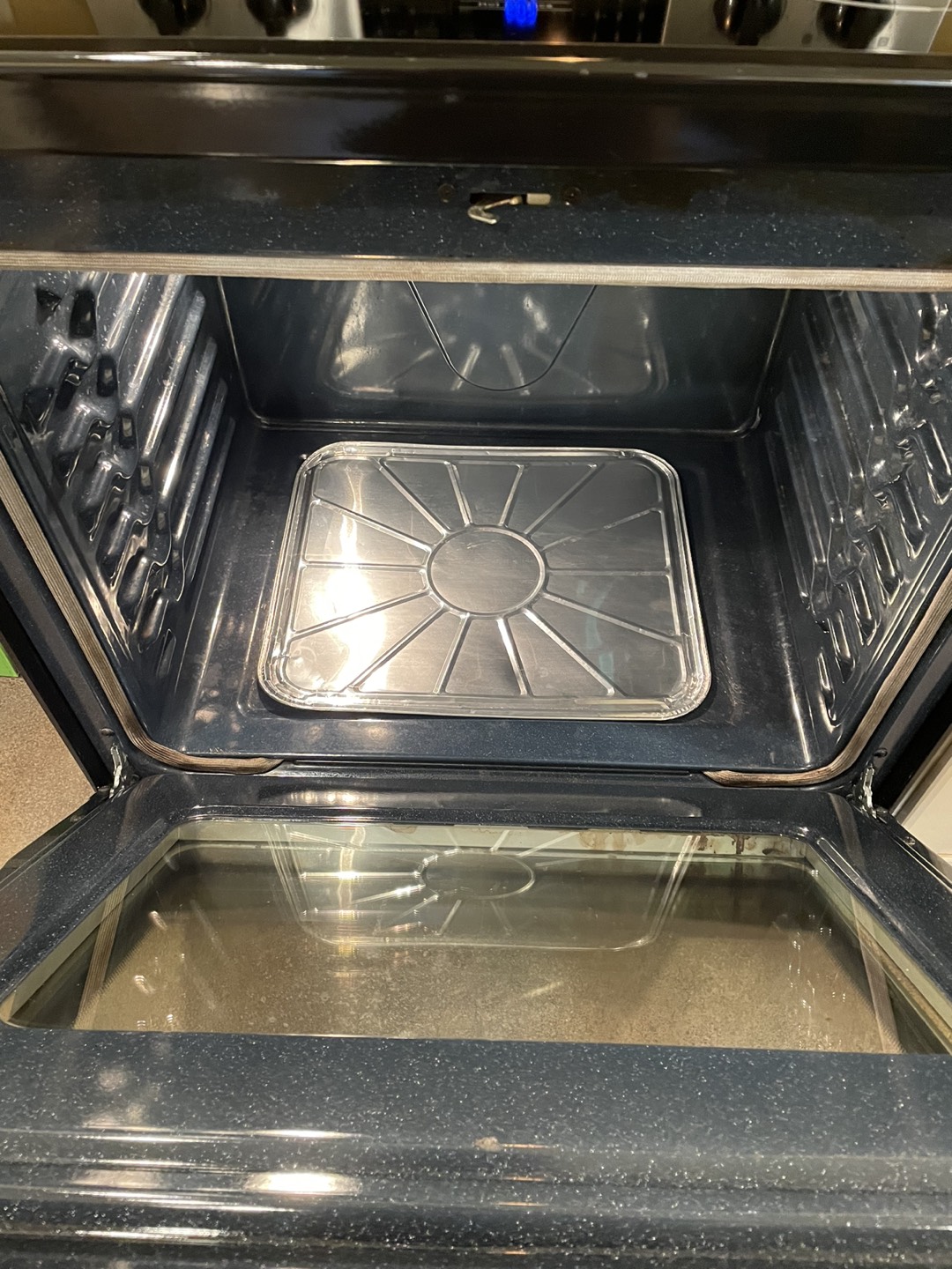 Samsung electric stove - photo 2