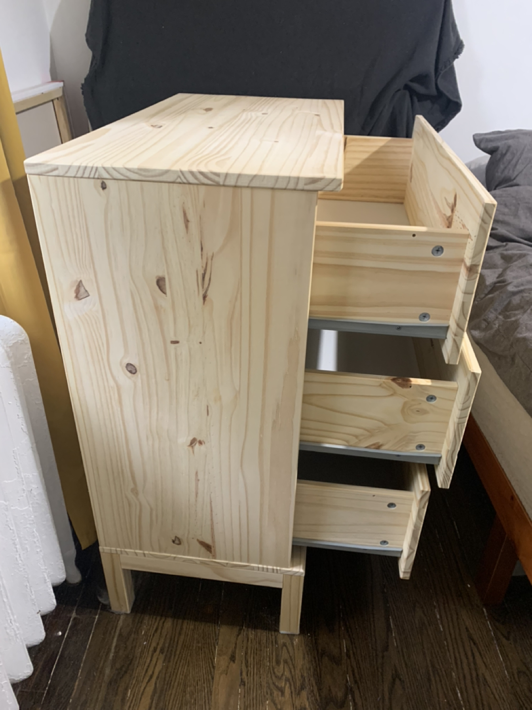 Like new TARVA 3 Drawer Chest - photo 3