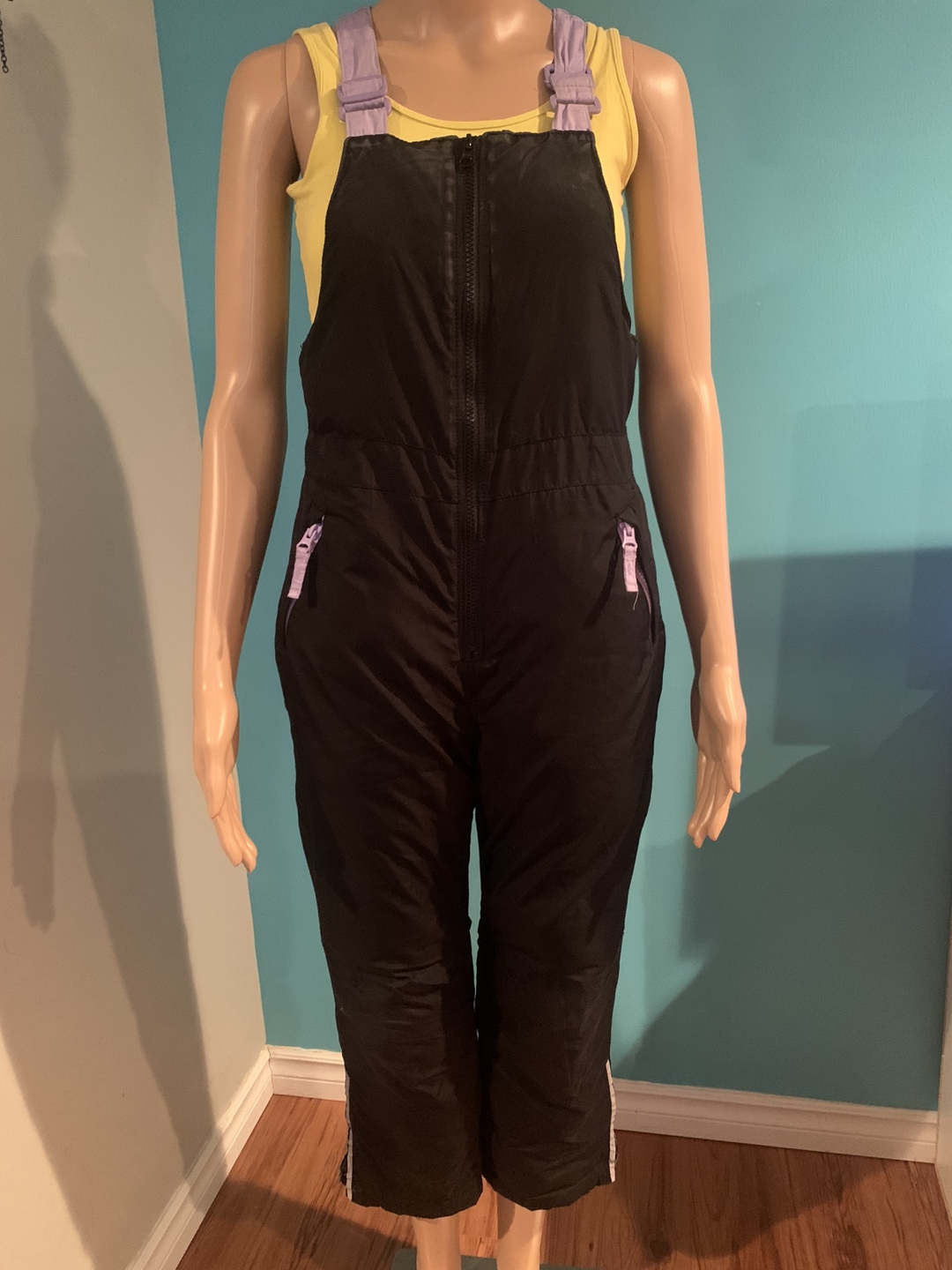 Snow pants with straps thumbnail