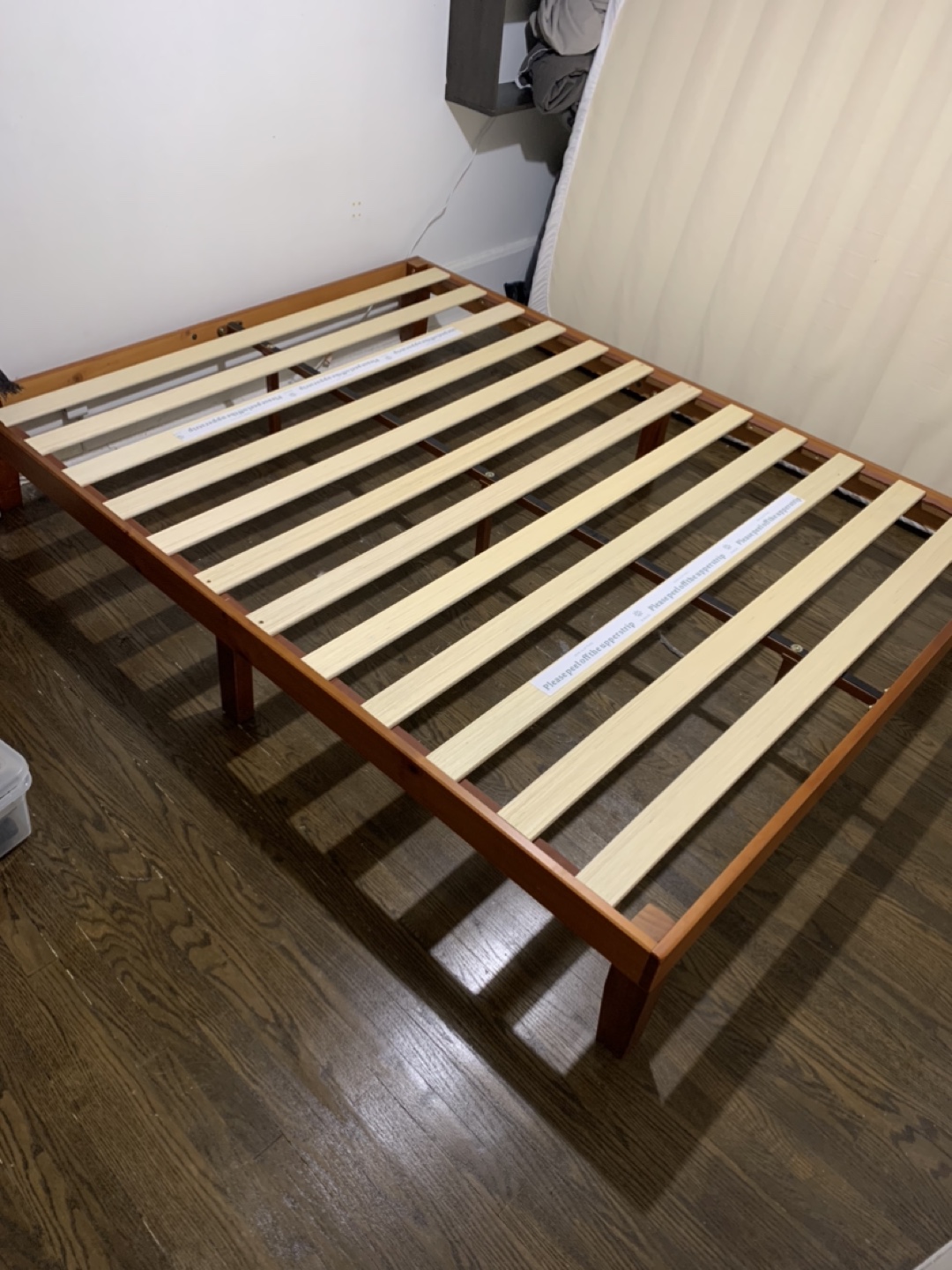 Queen Size platform bed frame - photo 2