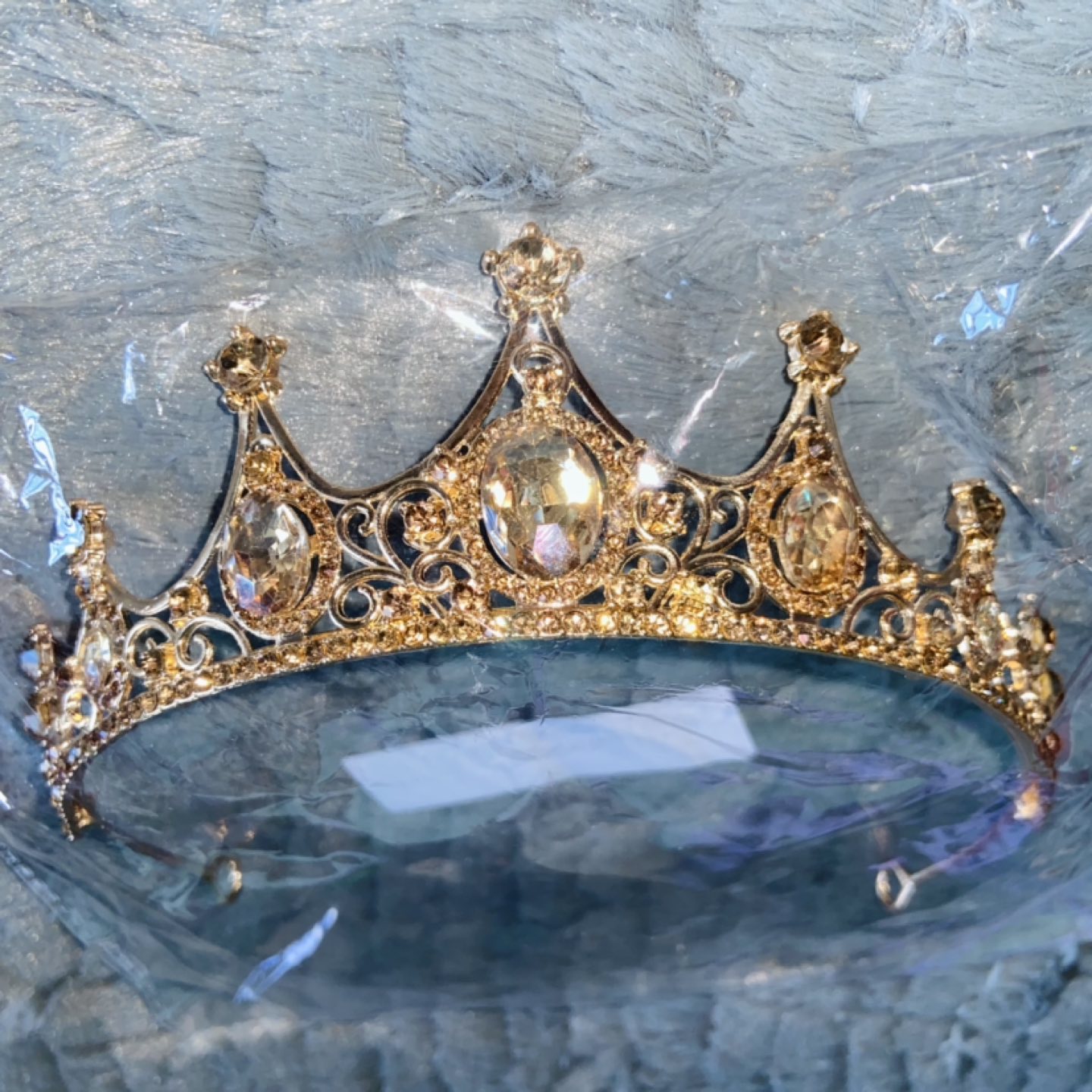 Gold Crown thumbnail