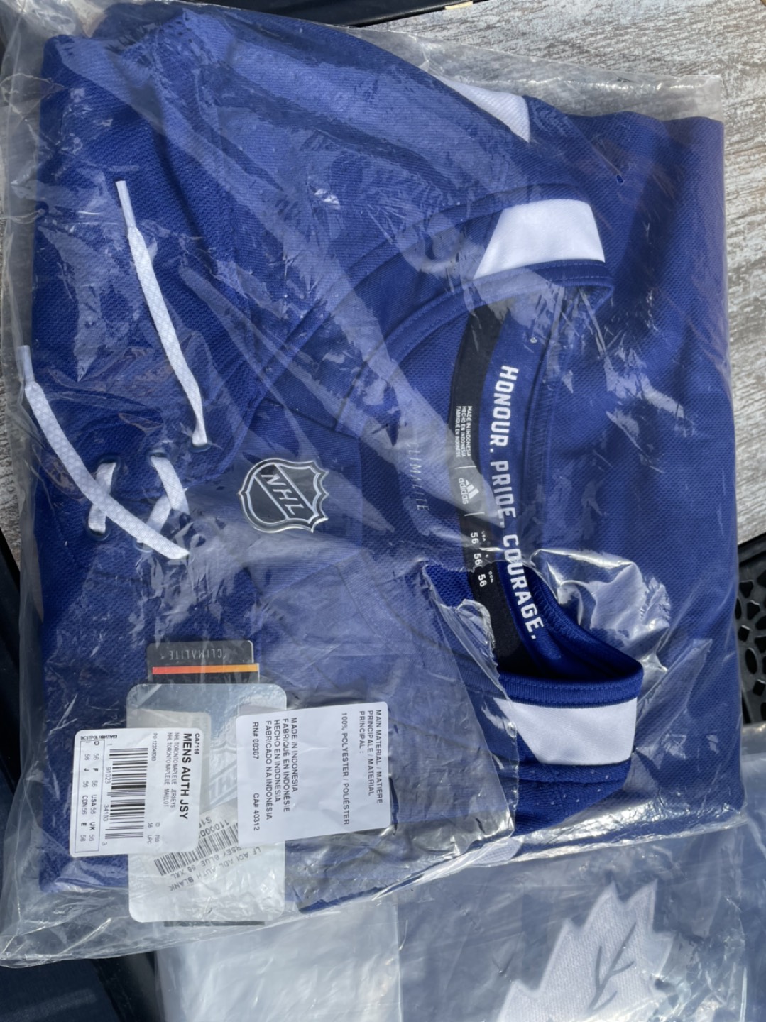 Brand new sealed official Leaf Hockey Jerseys - photo 2