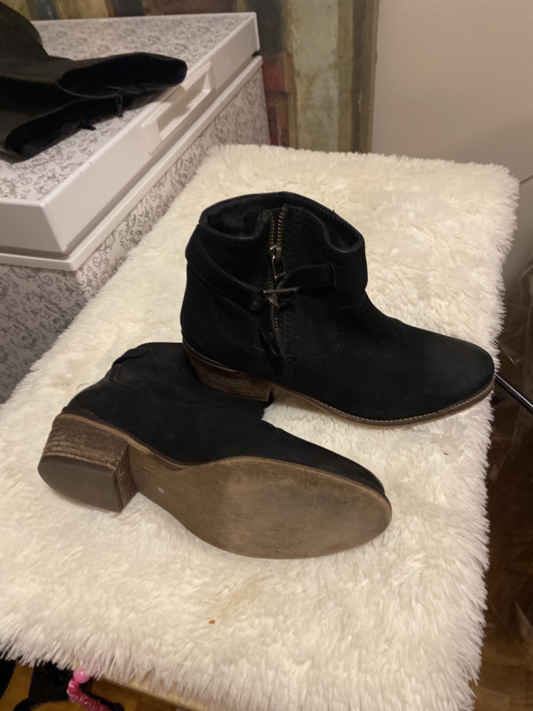 Booties thumbnail