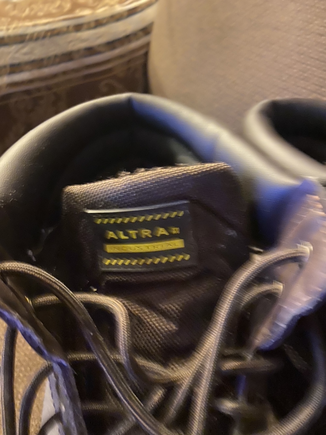 Safety boots size 12 - photo 3
