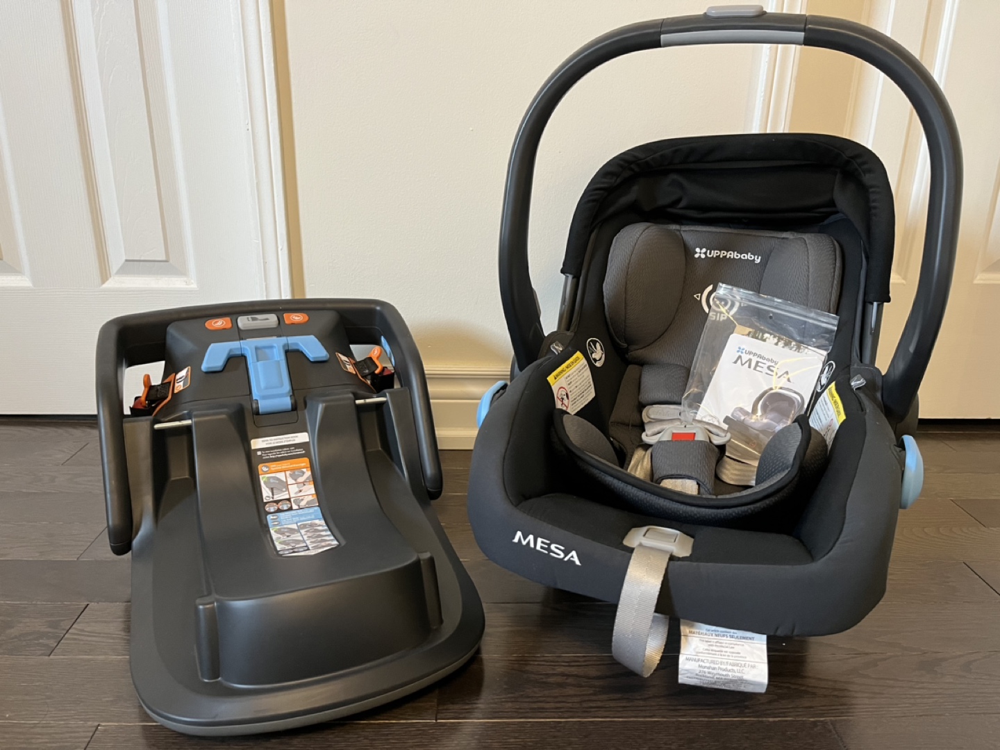UPPAbaby Mesa Infant Car Seat and Base + Skip Hop Winter Cover - photo 2