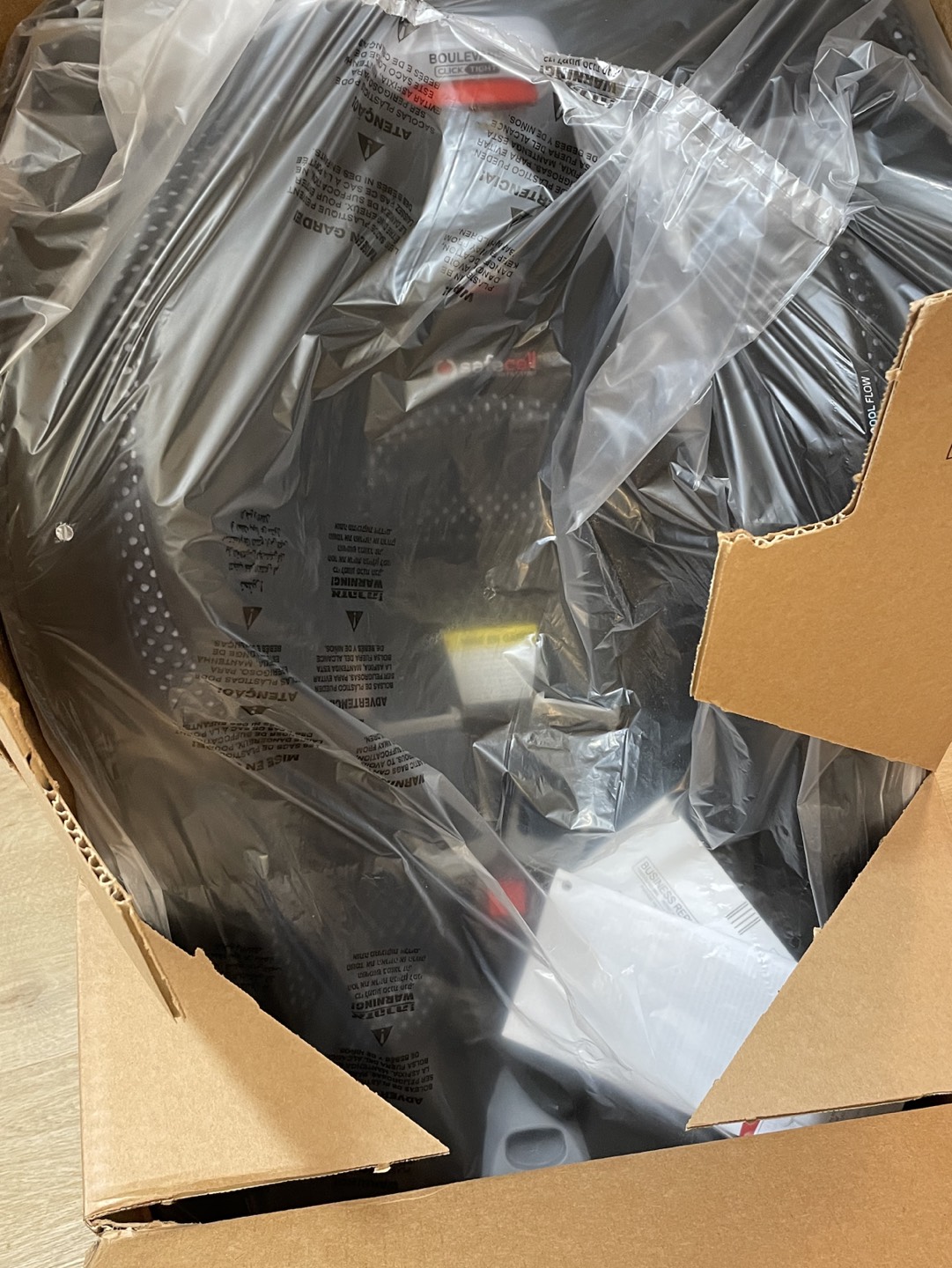 Car seat (NEW) - photo 2