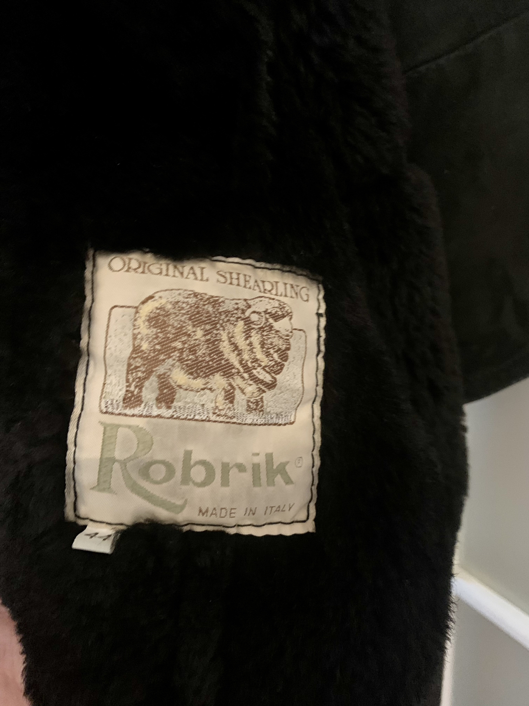 Womens shearling coat - size 44 (14) - photo 3