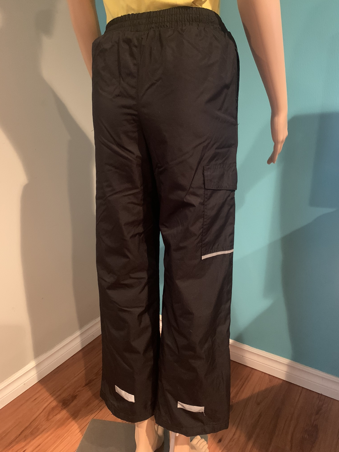 Thermal water proof youth pants image indicator(2)