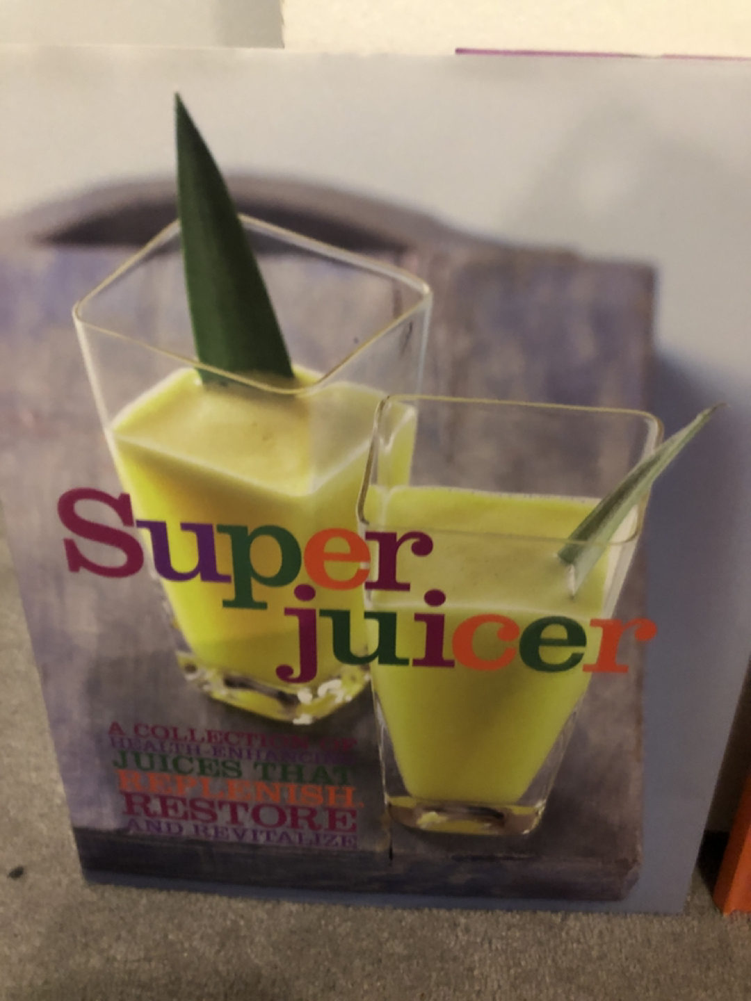 Smoothie and juicing books image indicator(2)