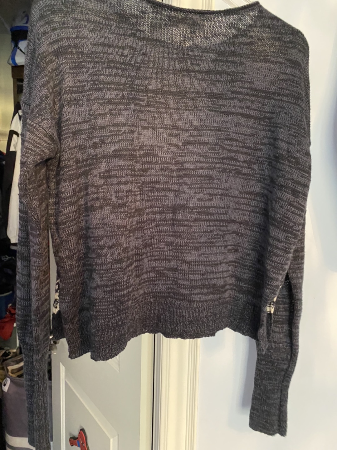 Women’s soft winter sweater Hollister size M/L image indicator(2)