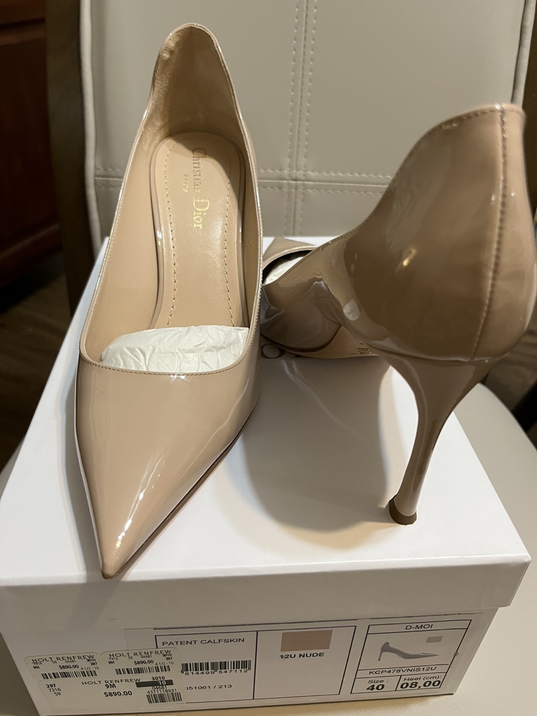 Brand new Christian Dior pumps.Bought at a Luxury retailer. - photo 3