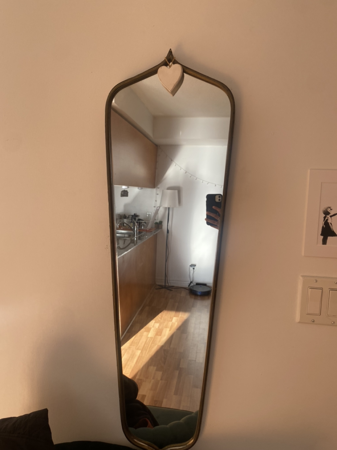 Mirror with golden metal frame - photo 2