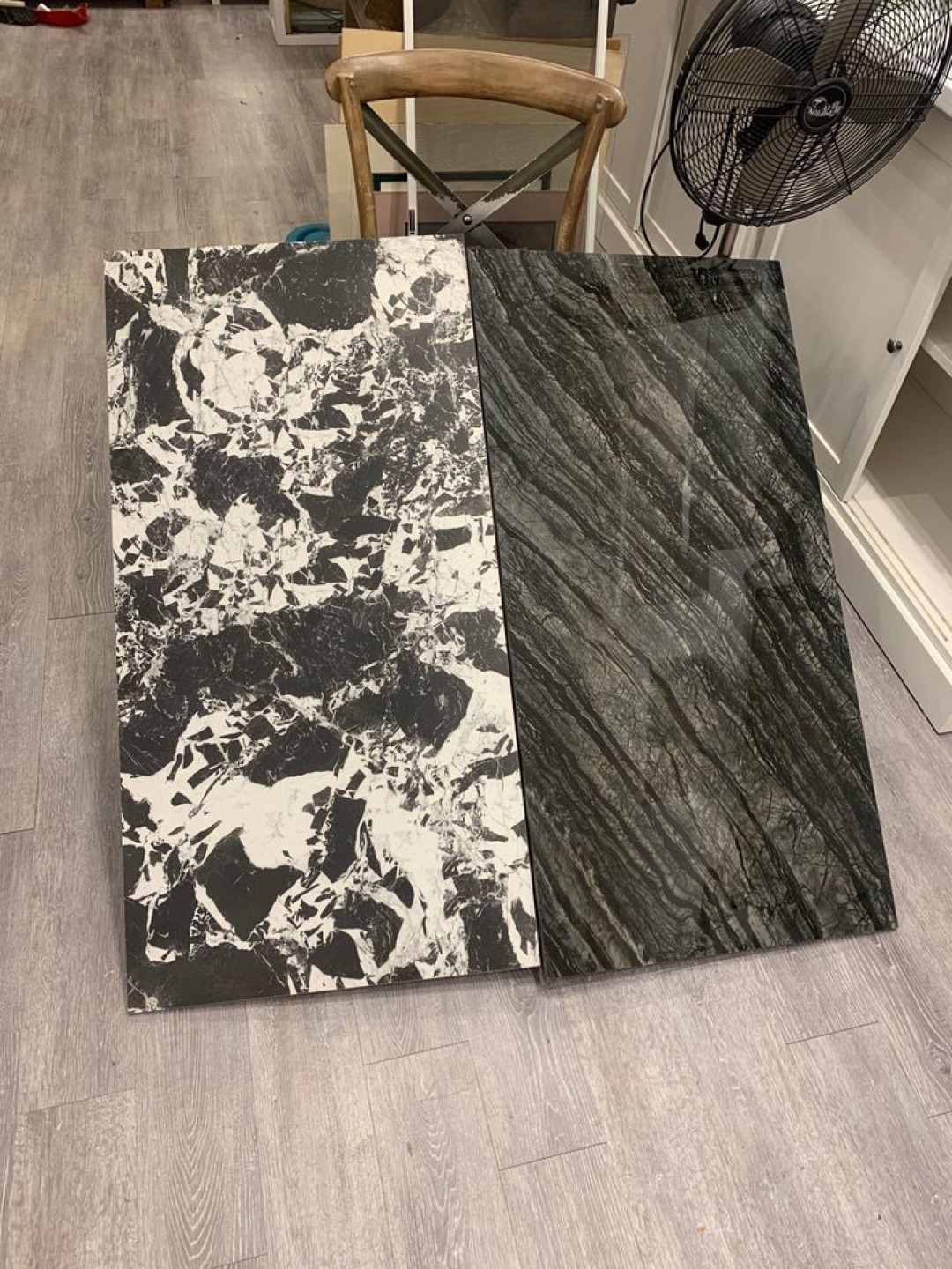 MIXED LOT OF PORCELAIN MARBLE SLAT TILES thumbnail