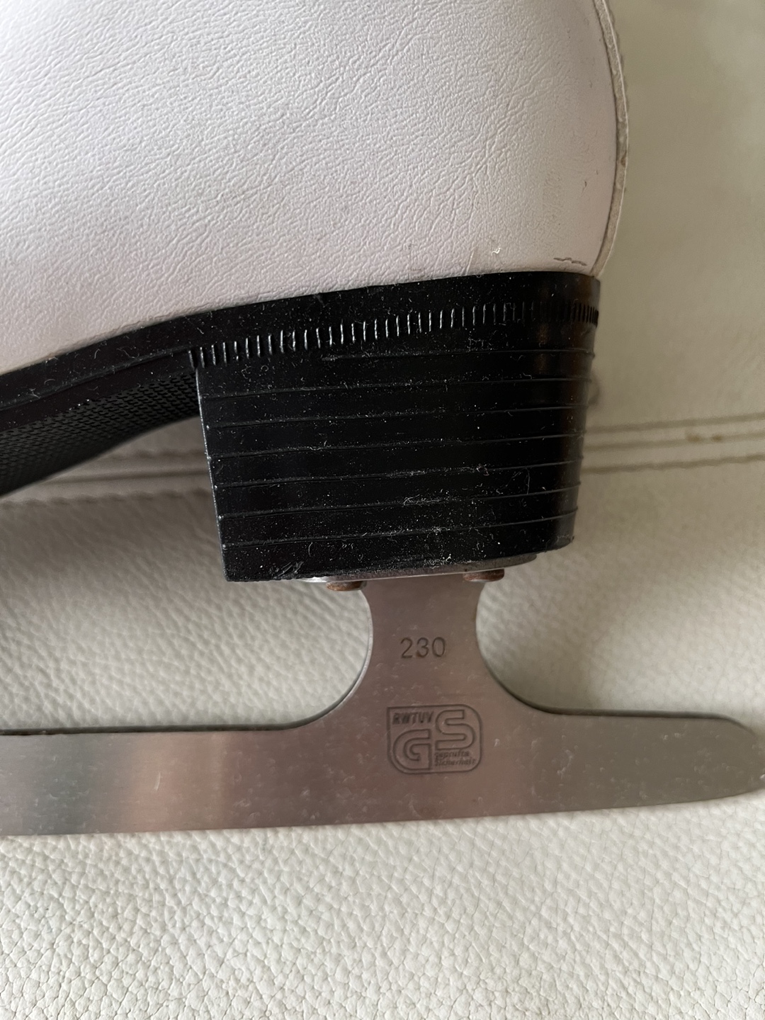 Kids skate size 5 (230) - photo 2