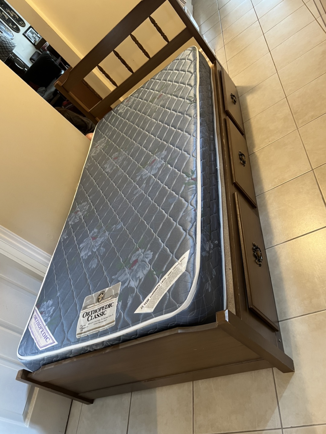 Twin Bed with 3 pull drawers + mattress - photo 5