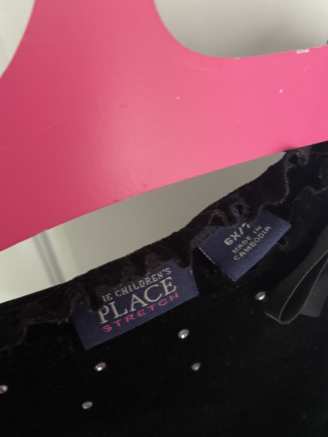 Girls velvet dress size 6X/7 image indicator(4)