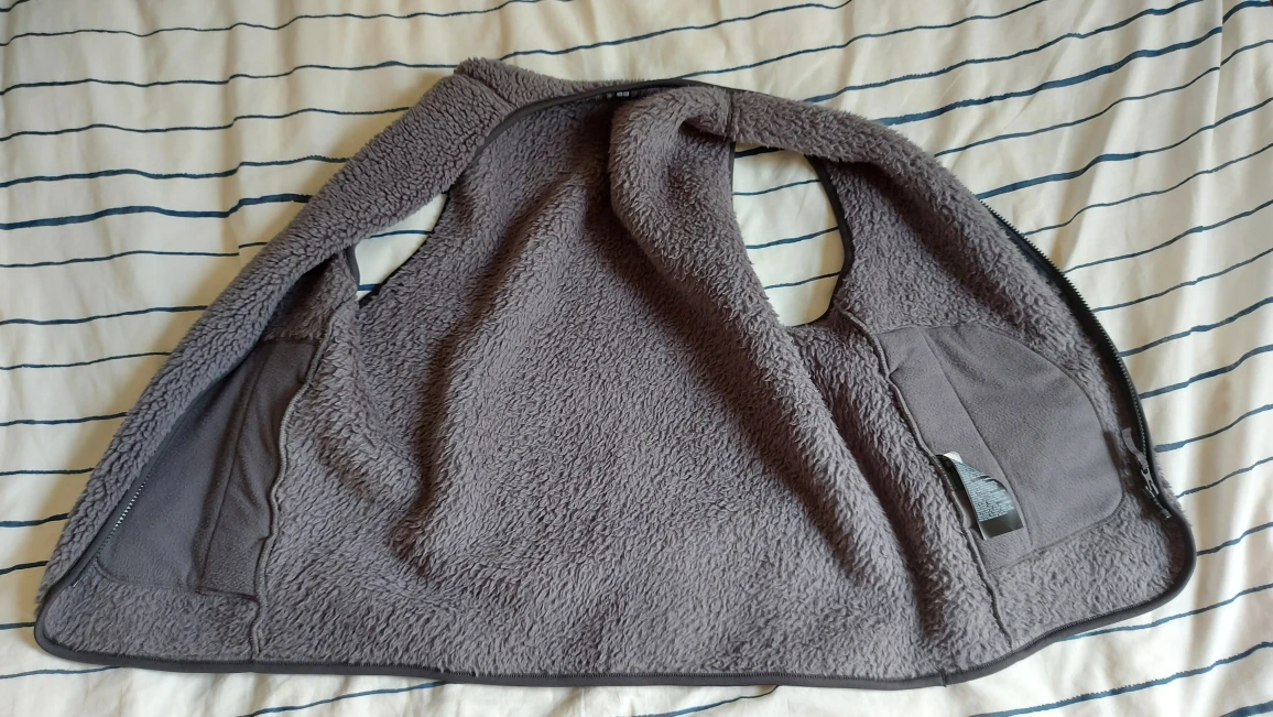 Uniqlo Fleece Vest - photo 3