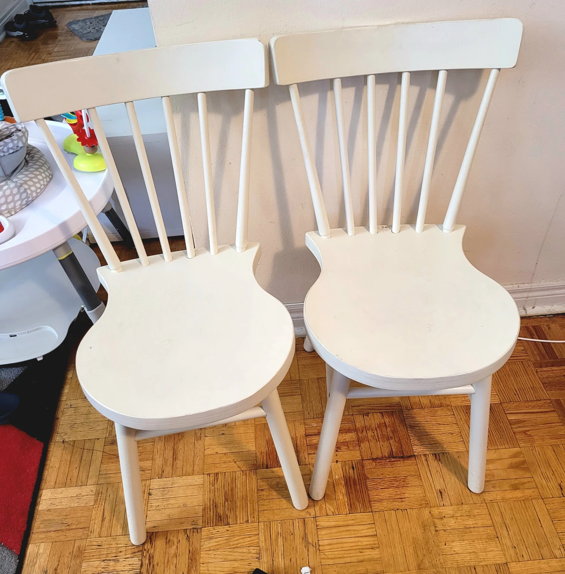 Chaise Blanche armless  chairs