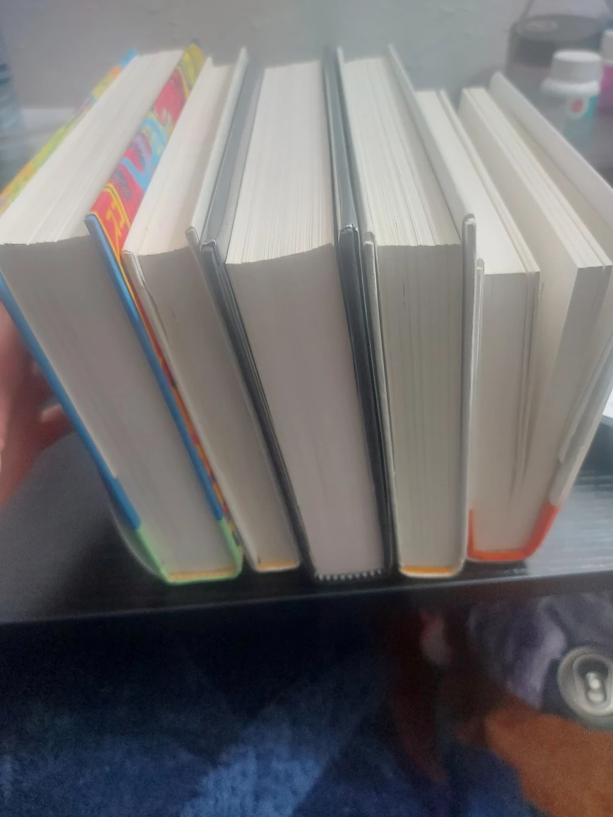 Like new giftable hardcover books - photo 5