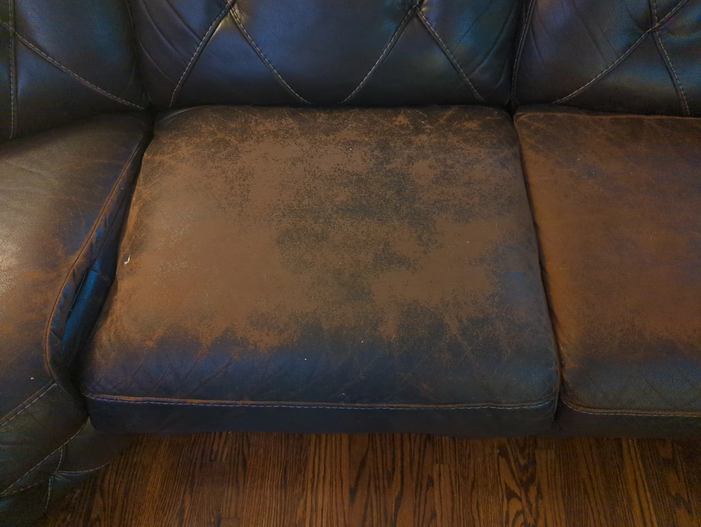 CURB ALERT  WORN RECLINER SECTIONAL COUCH 9'X10' #freecycle image indicator(2)