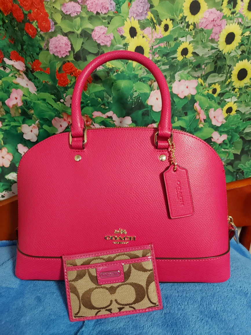 Authentic coach bags thumbnail
