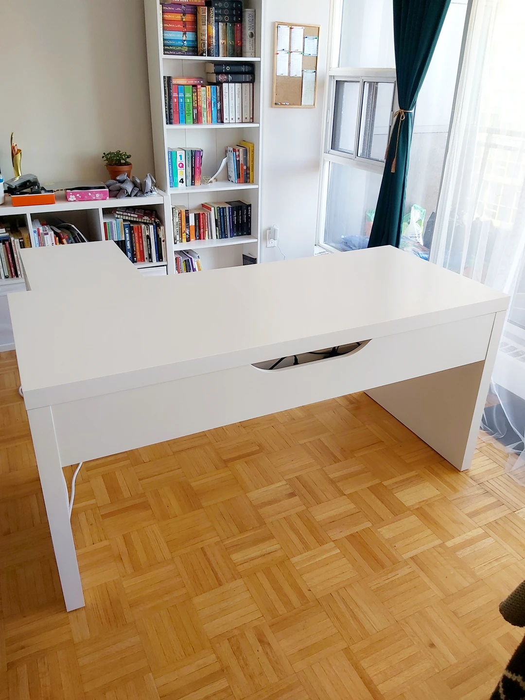 IKEA Malm Desk with Pull-out Panel thumbnail
