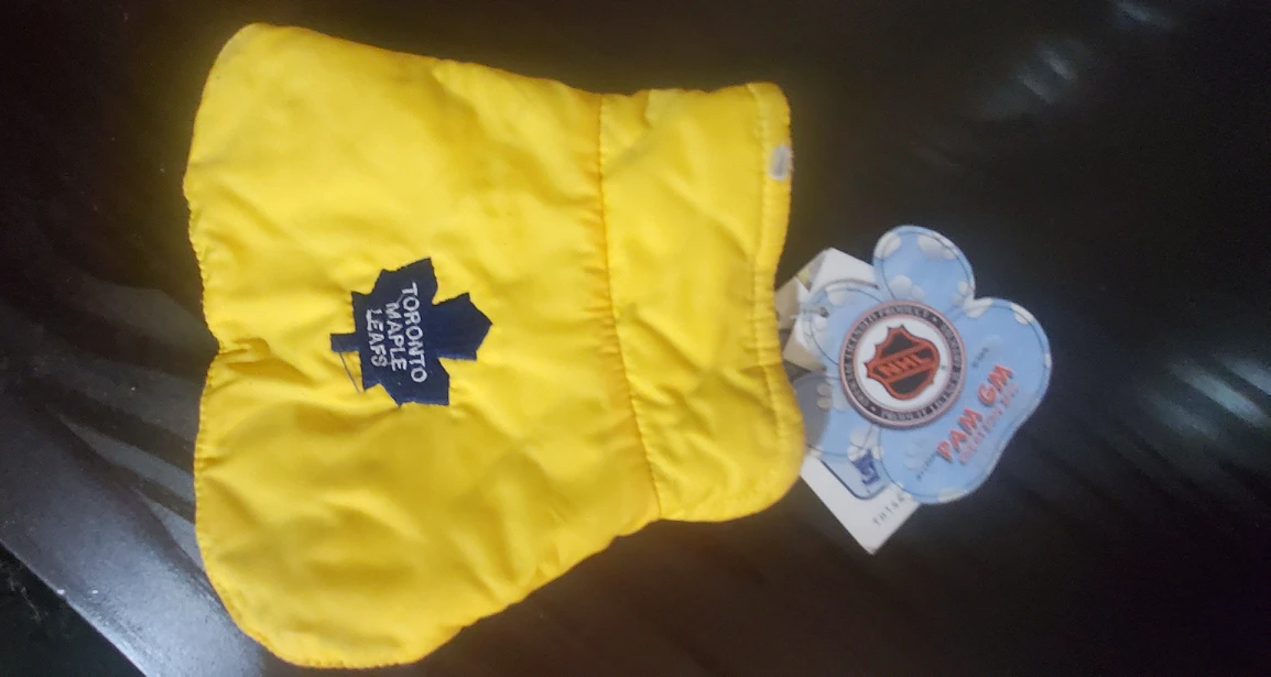 XXS Authentic Toronto Maple Leafs Doggie Vest image indicator(2)