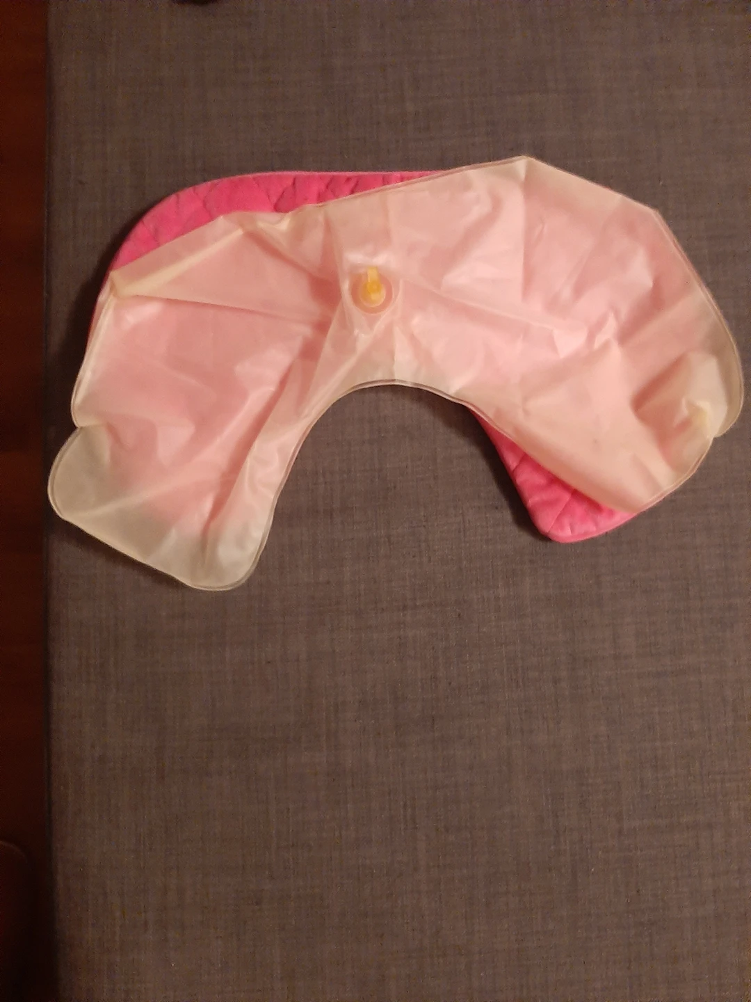 Inflatable travel pillow thumbnail