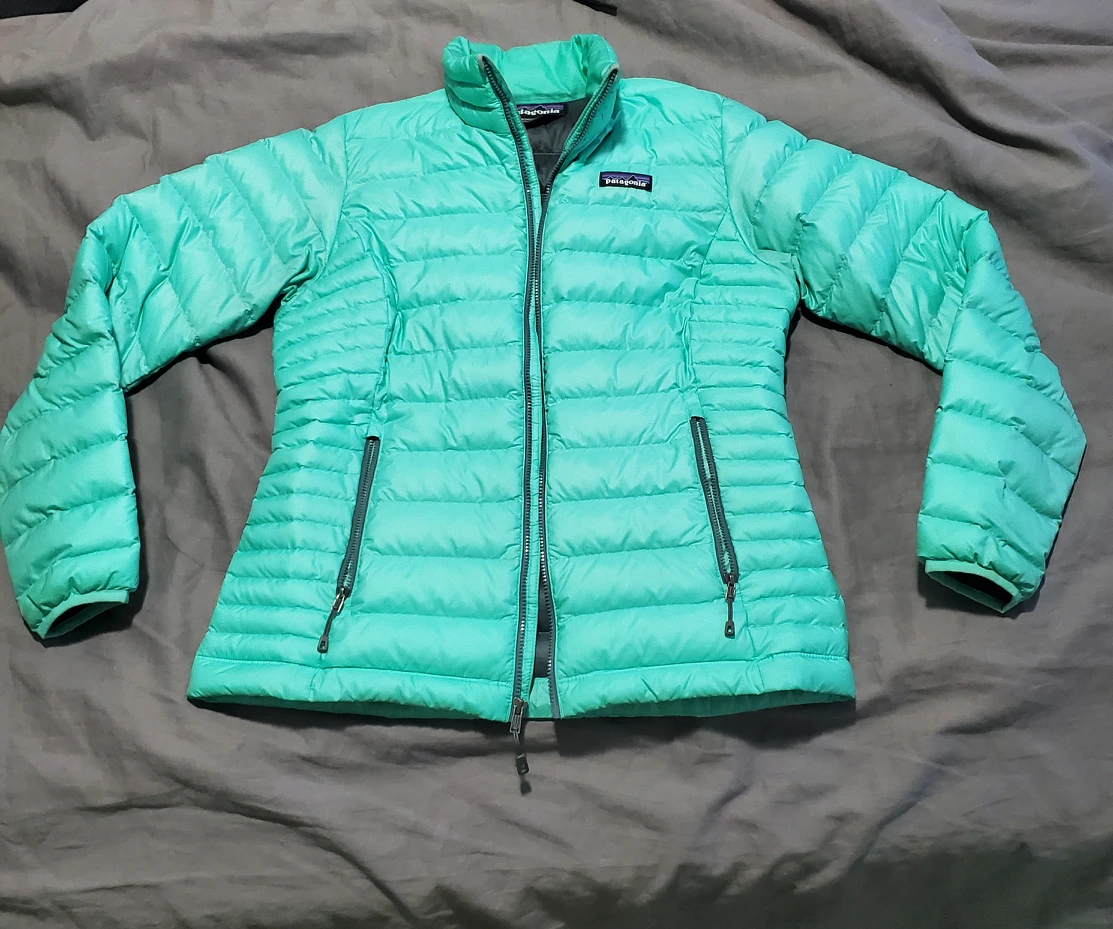 Patagonia puffer jacket thumbnail