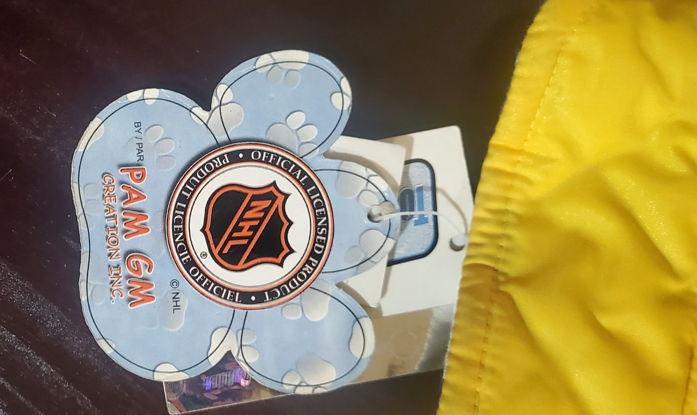 XXS Authentic Toronto Maple Leafs Doggie Vest image indicator(6)