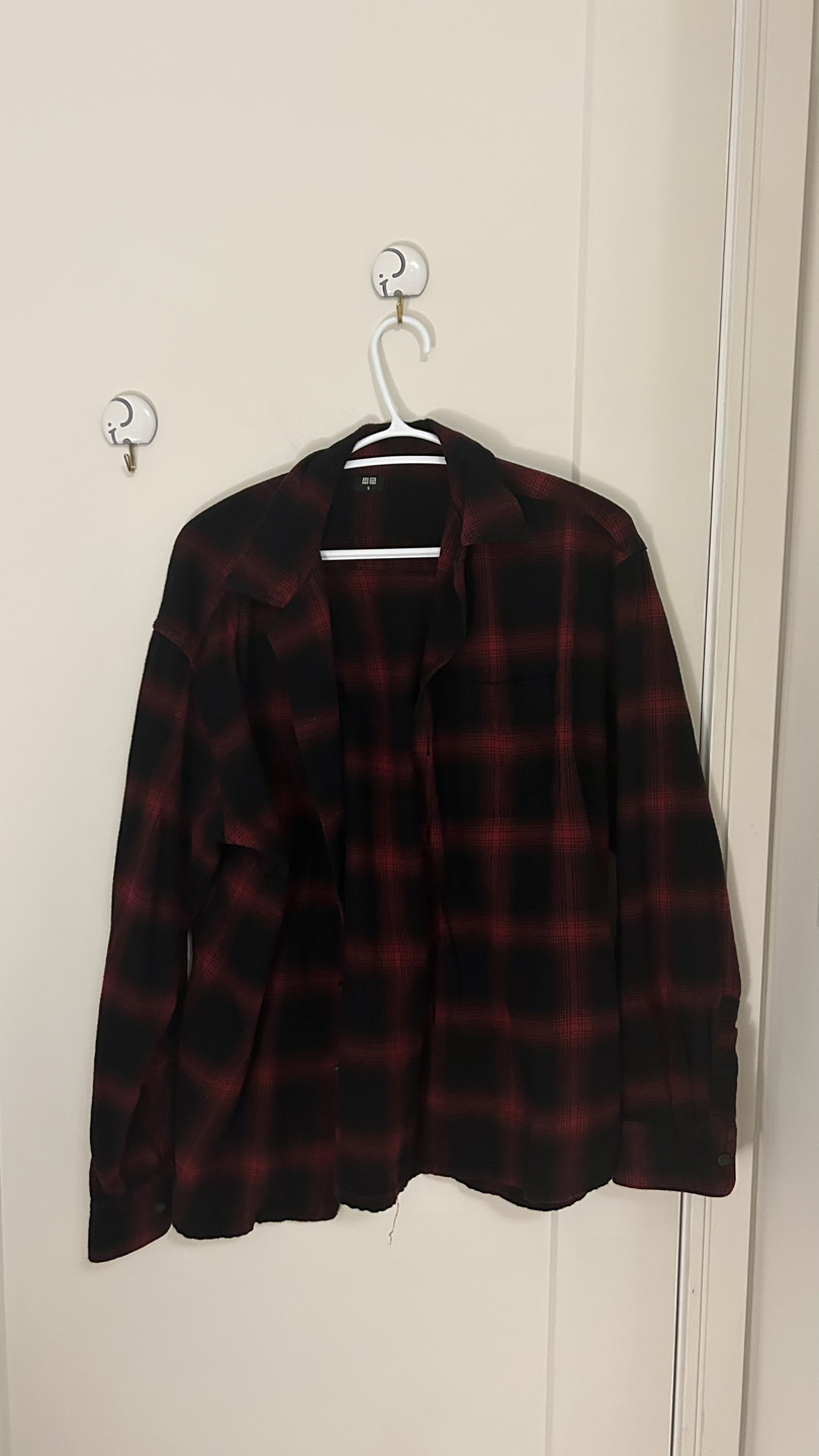 Uniqlo Flannel thumbnail