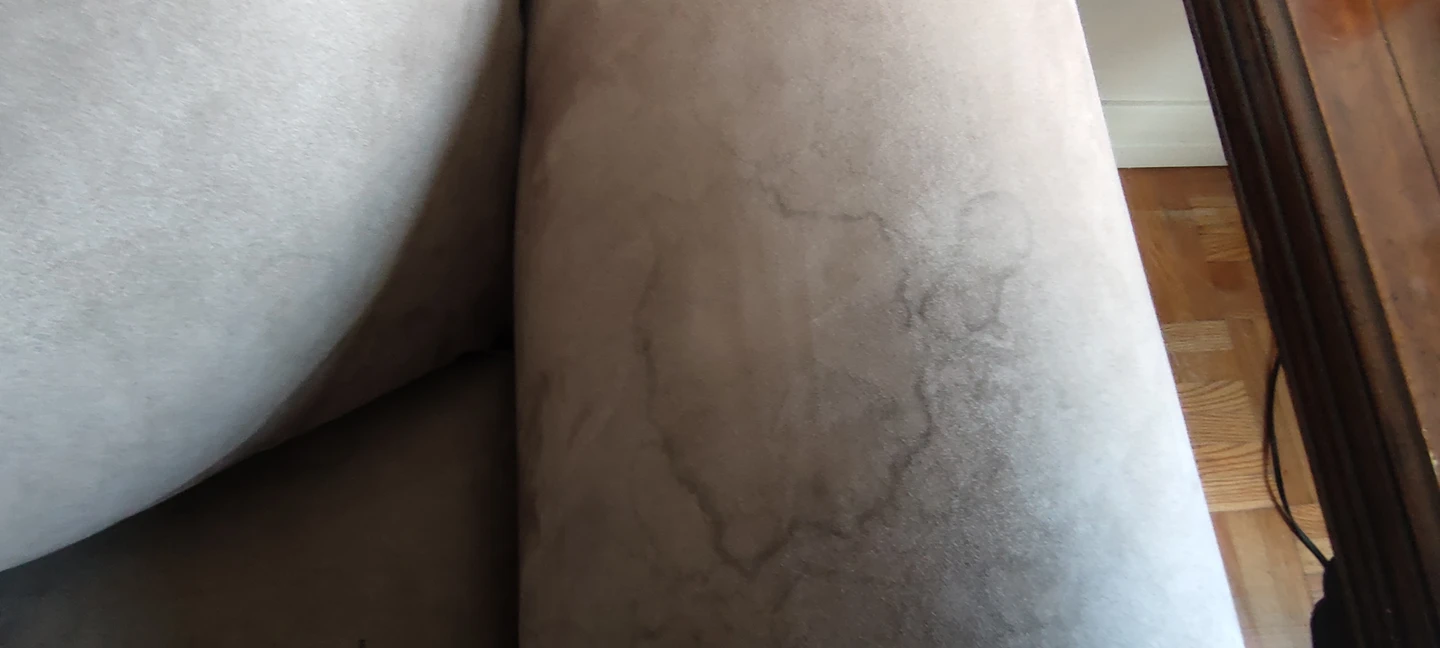 MUST GO ASAP!!! UNBELIEVABLY COMFY COUCH with water stains. - photo 4