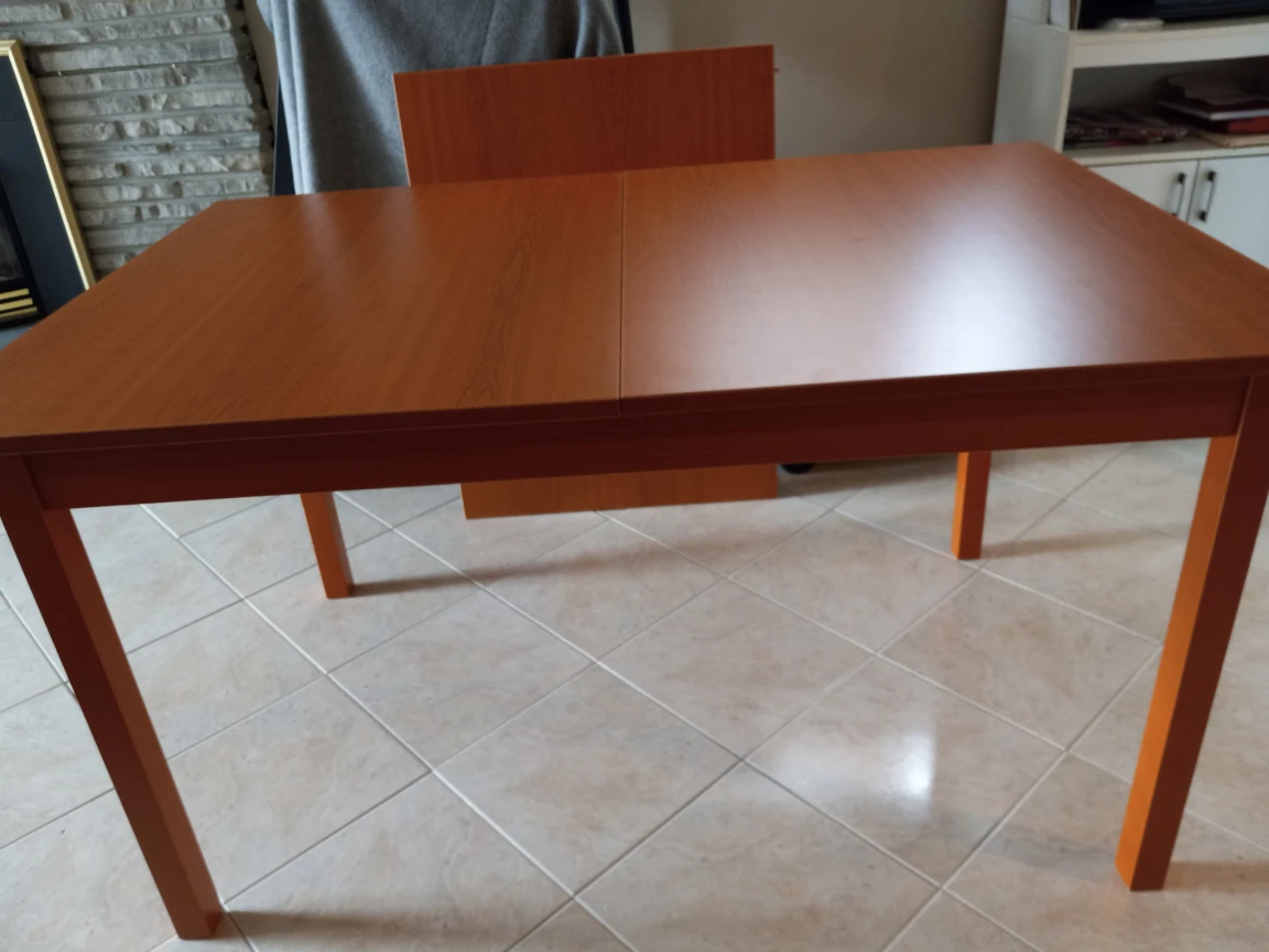 wooden table(brand new) thumbnail