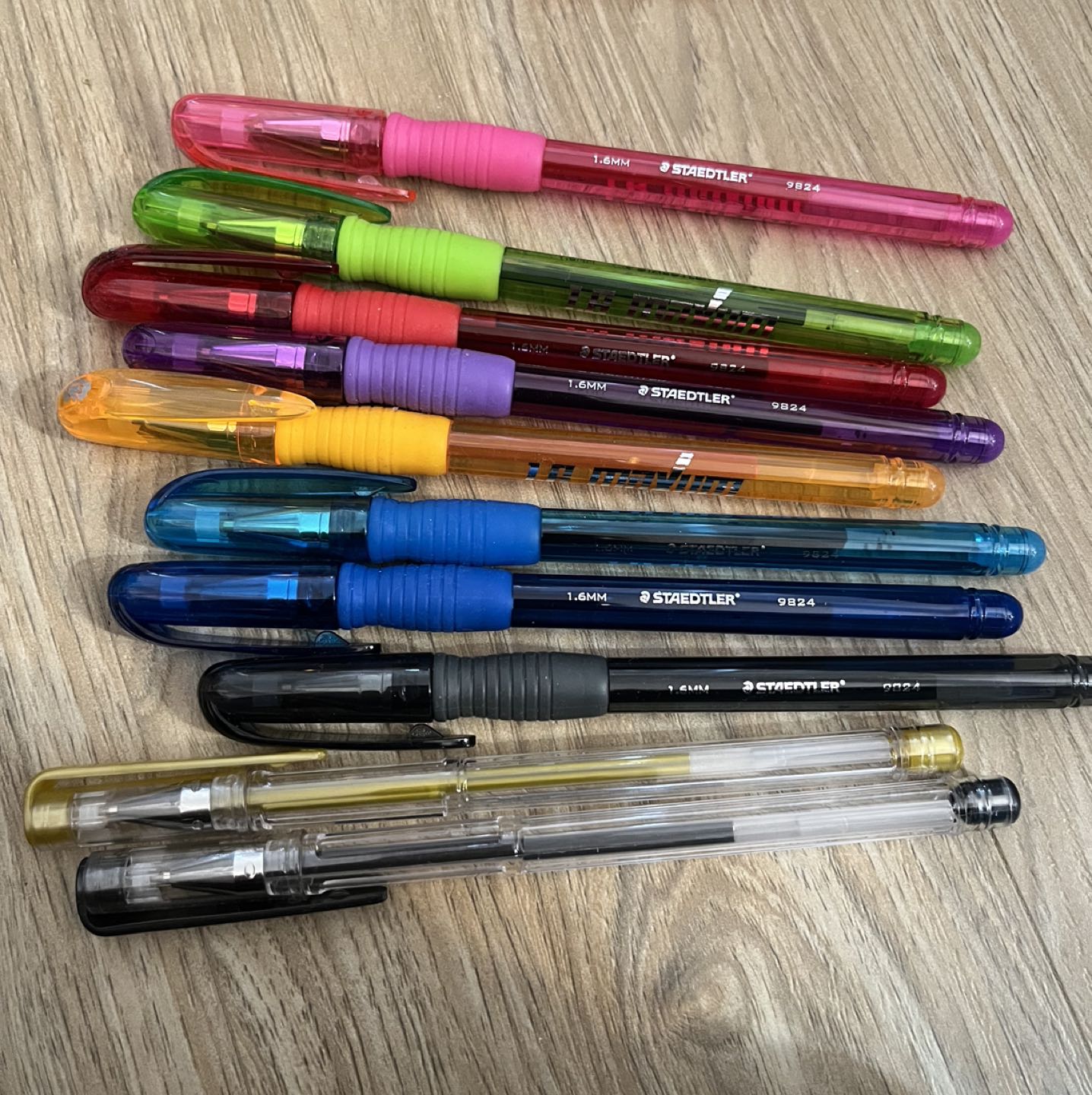 Gel Pens thumbnail