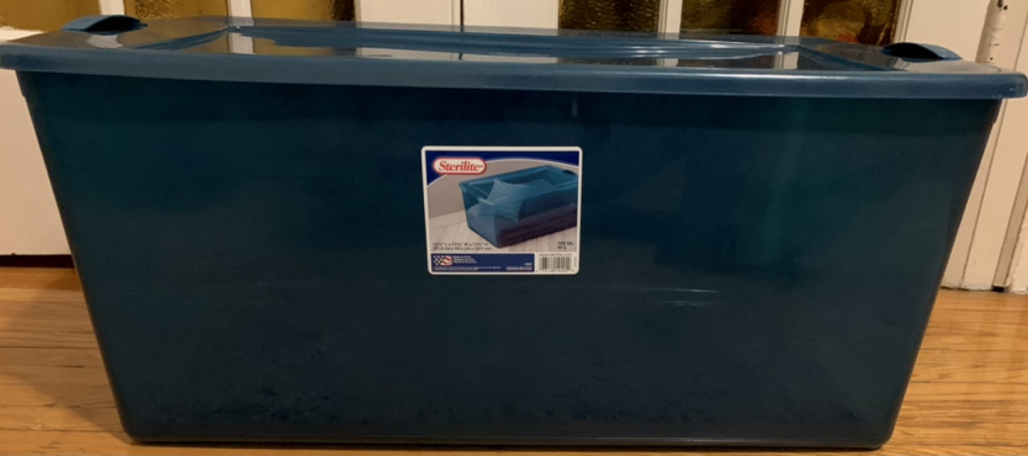 Sterilite 99L - blue storage box