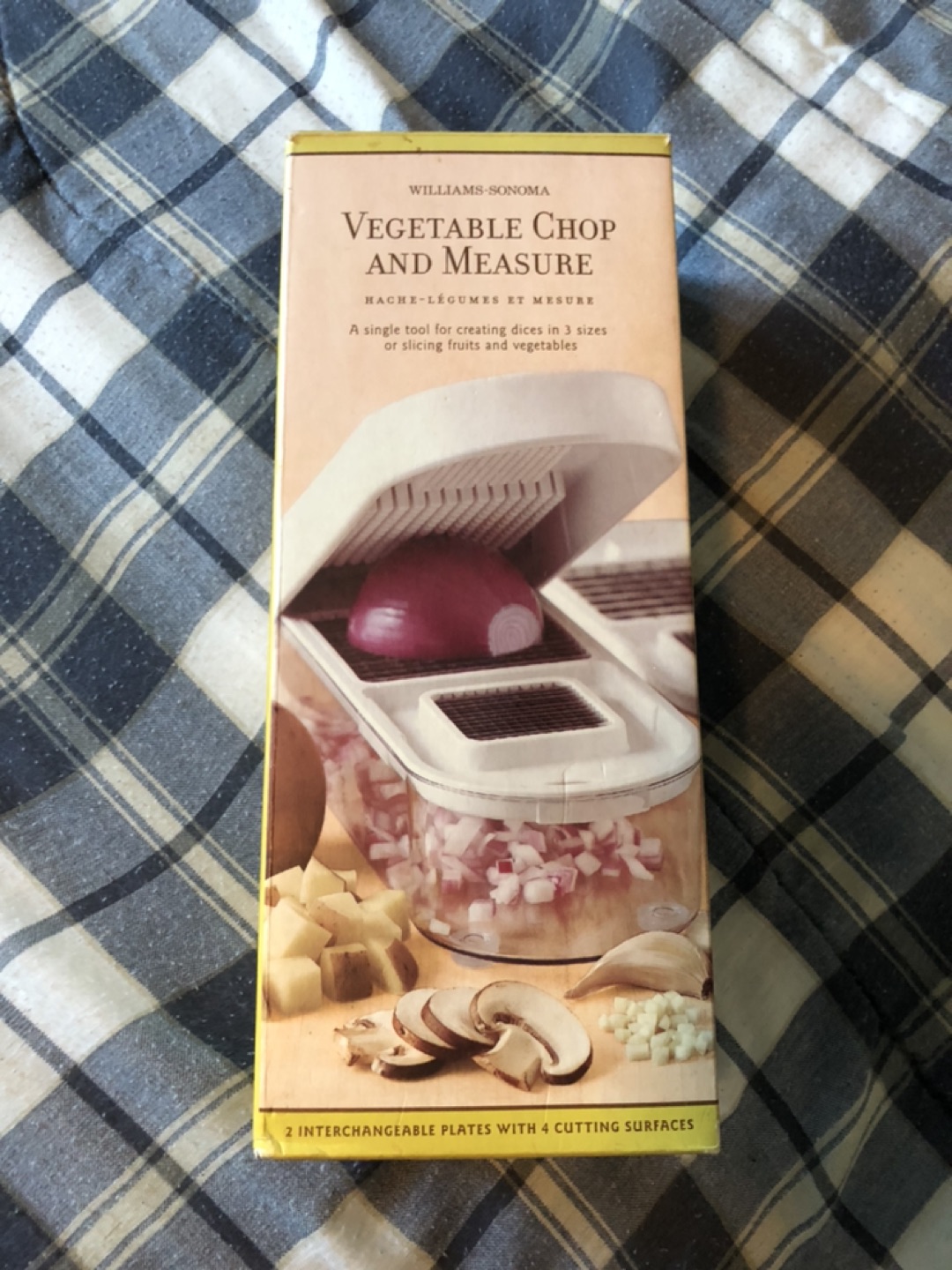 Alligator Vegetable Chop & Measure thumbnail
