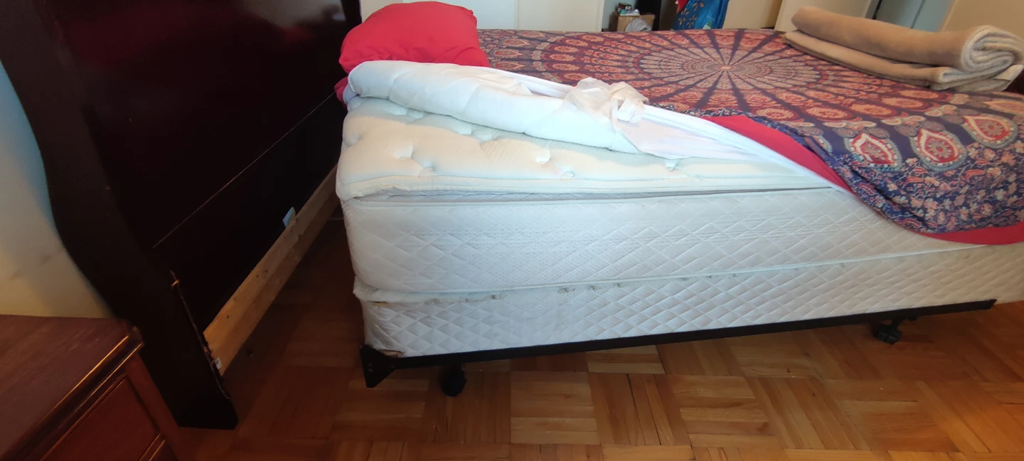 MUST GO!!! CLEAN Queen mattress, boxsprg, frame, & headboard! image indicator(5)