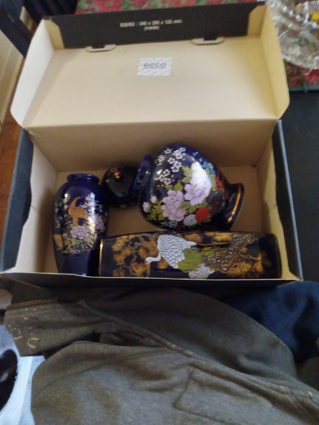 2 Vases and 1 Ginger Jar thumbnail